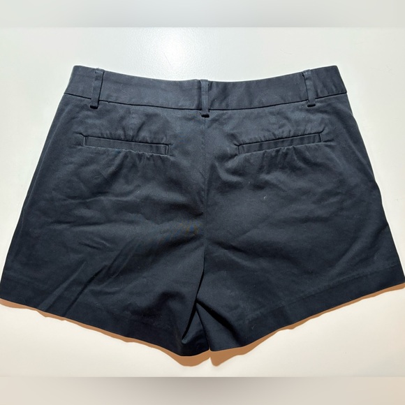 Banana Republic Black Women's Shorts - Picture 3 of 3
